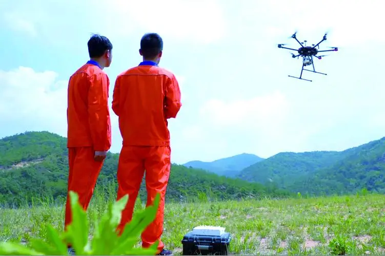 龙文无人机倾斜摄影巡检拍摄